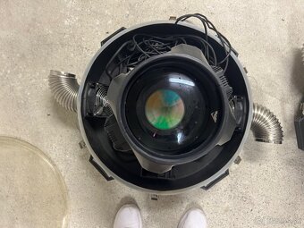 BEAM TERMINATOR Hlavy 9R v kopuli ako pútač do exteriéru - 4