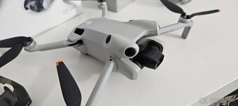 DJI mini 4 Pro Fly More Combo - 4