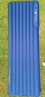 Nafukovacia karimatka Exped Versa 5R LW - 4