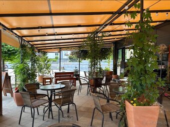 Kaviareň/Mobilný dom/Gastro stánok v centre Veľkého Šariša - 4