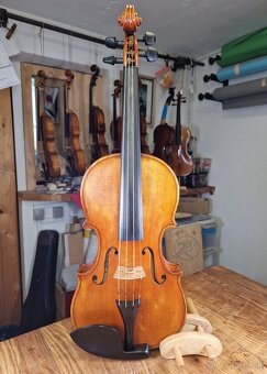 Husle značené O. J. Willmann - 4