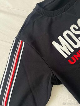 Moschino mikina - 4