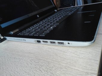 HP. 5-Jadro. 15,6 HD. SSD 256GB. 12 GB DDR4. Nová baterka. - 4