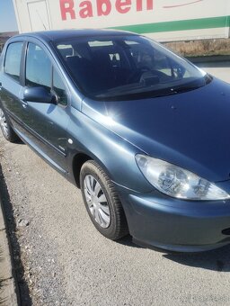 Peugeot 307 - 4