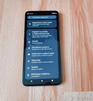 MOTOROLA moto g82 5G - 6.6" AMOLED, 6GB/128GB,NFC,TOP STAV - 4