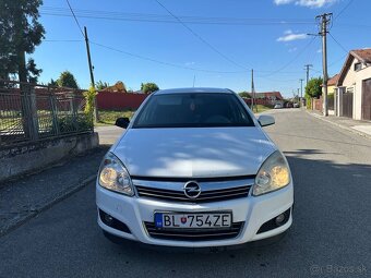 Predám Opel astra 2009 NOVÁ STK EK 2027 - 4