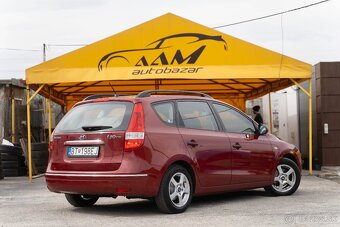 Hyundai i30 CW 1.4i, len 112tis. KM, Klíma, LED, TOP stav - 4