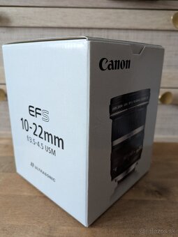 Canon EF-S 10-22mm f/3.5-4.5 USM - 4