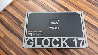 UMBREX AIRSOFT GLOCK 17 GEN 4 - 4