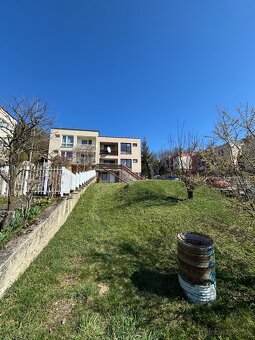 Na predaj 5 izb. rodinný dom Hlohovec-Nová Štvrť - 4