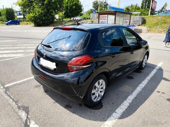 Peugeot 208 1.2 Pure Tech VIP - 4