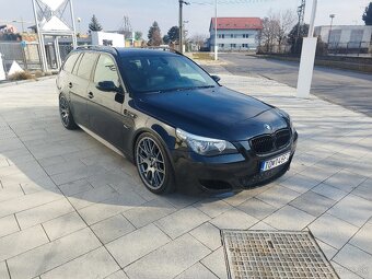 Bmw E61 M5 v10 - 4