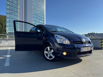 Corolla Verso - 4