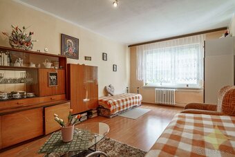 PREDAJ 3 izbový byt 86,7 m2 Ružomberok ulica Papiernická - 4