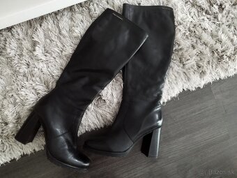 Kožené čižmy zn. Solo Femme 39 - 4
