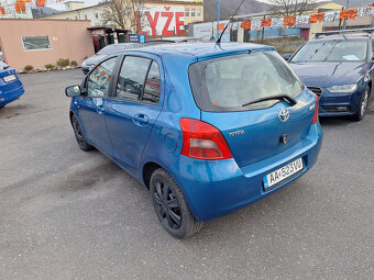 Toyota Yaris 1,4D-4D 66 kW Automat 5 - 4