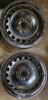 5x112,r15,6Jx15,et47- iba disky + originál puklice Škoda r15 - 4