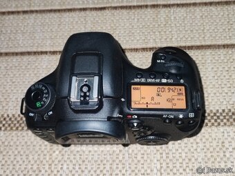 Canon EOS 7D mark II - 4