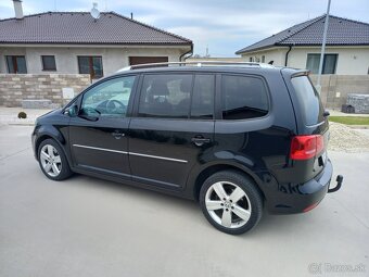 VW Touran 2.0 TDI HIGHLINE, CFHC - 4