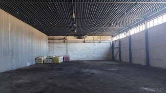 Sklad na prenájom s výbornou polohou - 400 m2 - 4