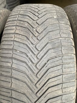 215/55r17 Michelin CrossClimate - 4