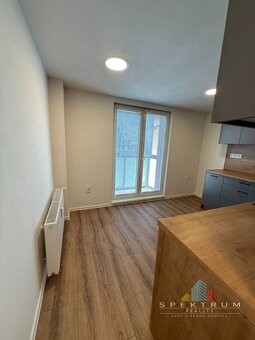 SPEKTRUM REALITY- Na PREDAJ 3 -izbový byt, 63.3 m2 s balkóno - 4