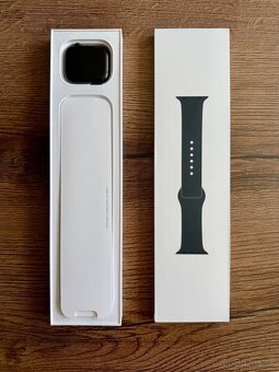Inteligentné hodinky Apple Watch Series 7 45mm GPS - 4