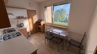 Predám velký 2-izbový byt po komplet rekonštrukcii ZARIADENÝ - 4