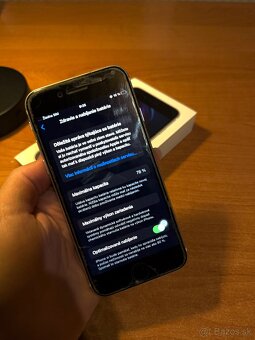 iPhone SE (2020) 128GB - Vynikajúci stav - 4