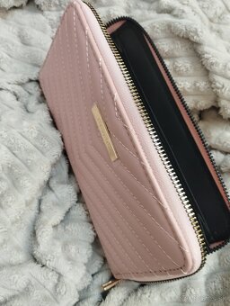 Dámska peňaženka  13e - 4