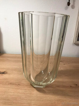 sklenená váza - 8uholníková - 4