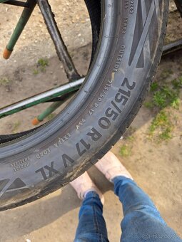 Pneumatiky 215 50 17 letné Zn.continental - 4