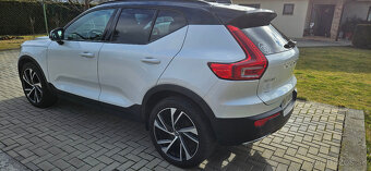 Volvo XC40 - 4