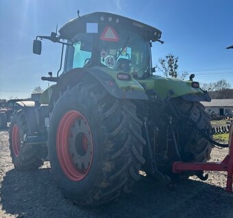 Traktor Claas Axion 850 - 4