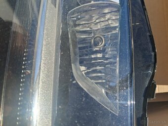 Predam predne svetla audi a4 b8 europske - 4