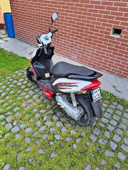 Yamaha jog rr - 4