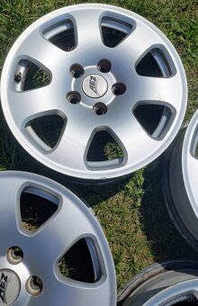 Alu kola 5x112 R15 Audi - 4