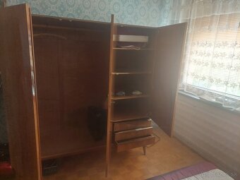 Predám retro drevenú spálňu. - 4