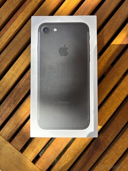 Predám originálne krabičky od iPhonov – výborný stav - 4