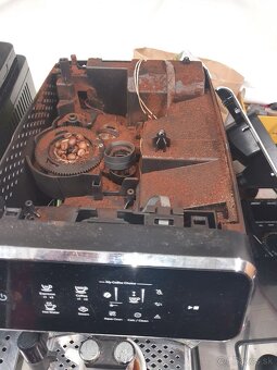 Oprava a servis kávovarov DeLonghi Bytča a okolie - 4