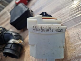 Whirlpool ADG 522 X - 4