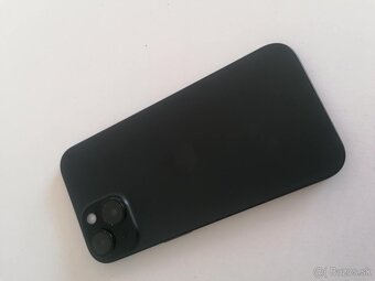 iPhone 15 - 4