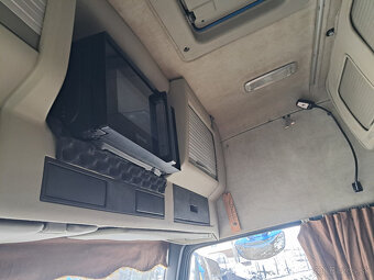 Volvo FMX 6x6, Lesovoz - 4