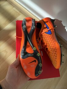 Kopacky Nike Magista Phanton Vsn Hypervenon - 4