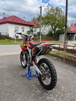 Honda cr125 - 4