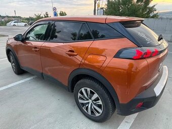 Peugeot 2008 - 4