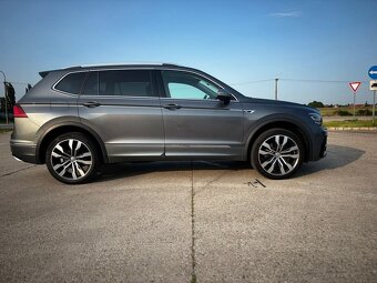 Tiguan Allspace 2,0 TDI R-line 147kW 4x4 Top stav - 4