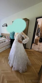 Svadobné šaty so závojom, spodničkou a kruhom - 4