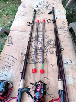 Predám feeder set Delphin M3 4m 215g + navijaky majster carp - 4