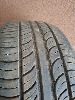 225/45r17 - 4
